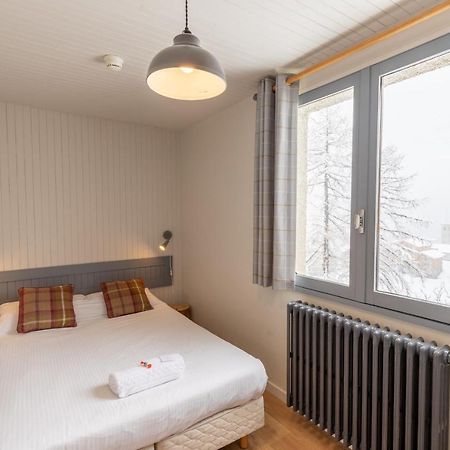 Chalet Les Melezes Bed & Breakfast Тин Екстериор снимка