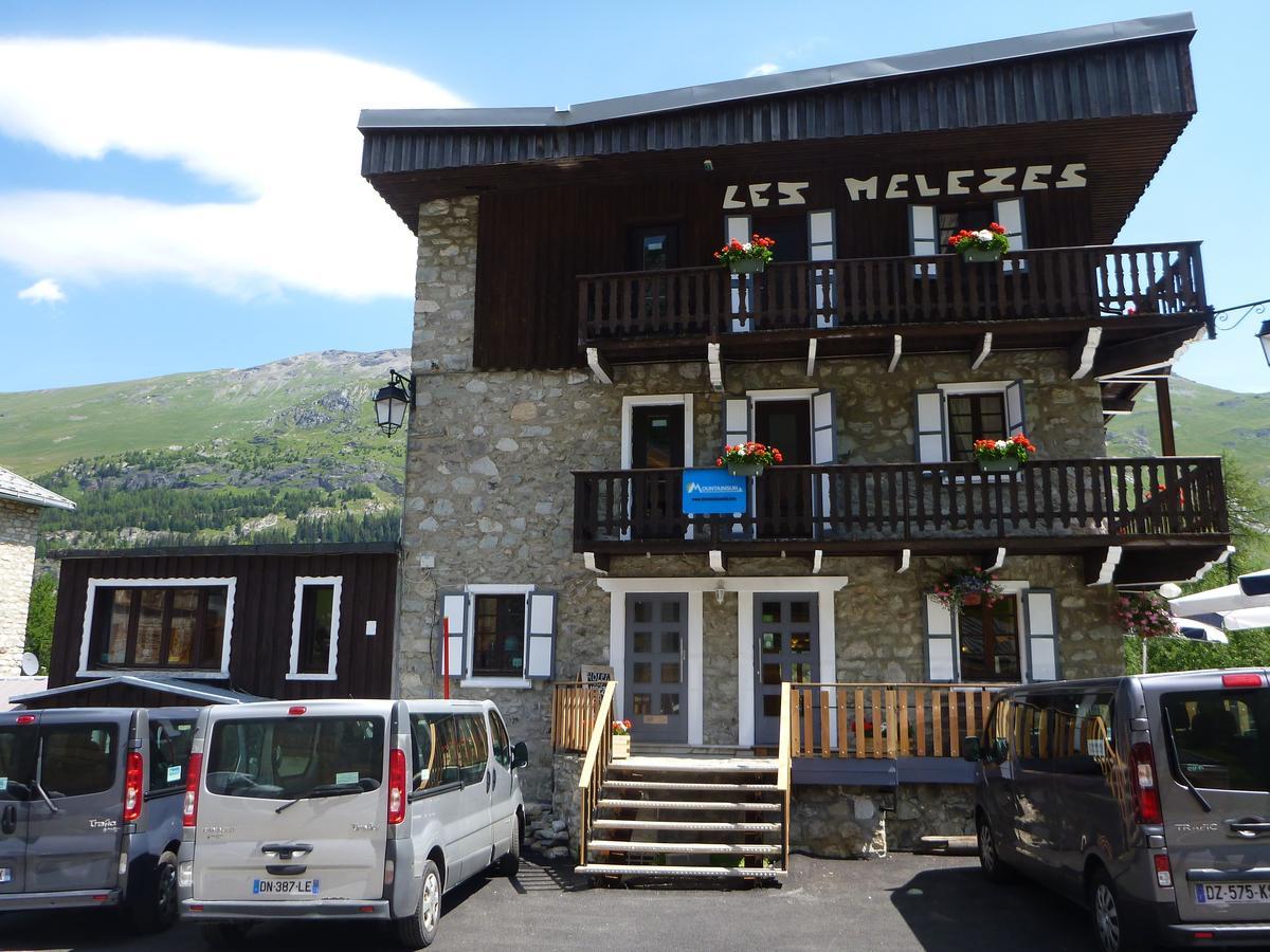 Chalet Les Melezes Bed & Breakfast Тин Екстериор снимка