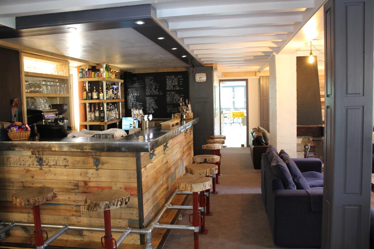 Chalet Les Melezes Bed & Breakfast Тин Екстериор снимка