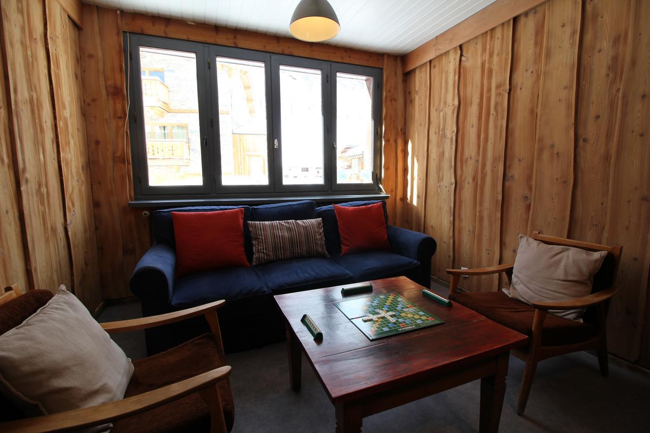 Chalet Les Melezes Bed & Breakfast Тин Екстериор снимка