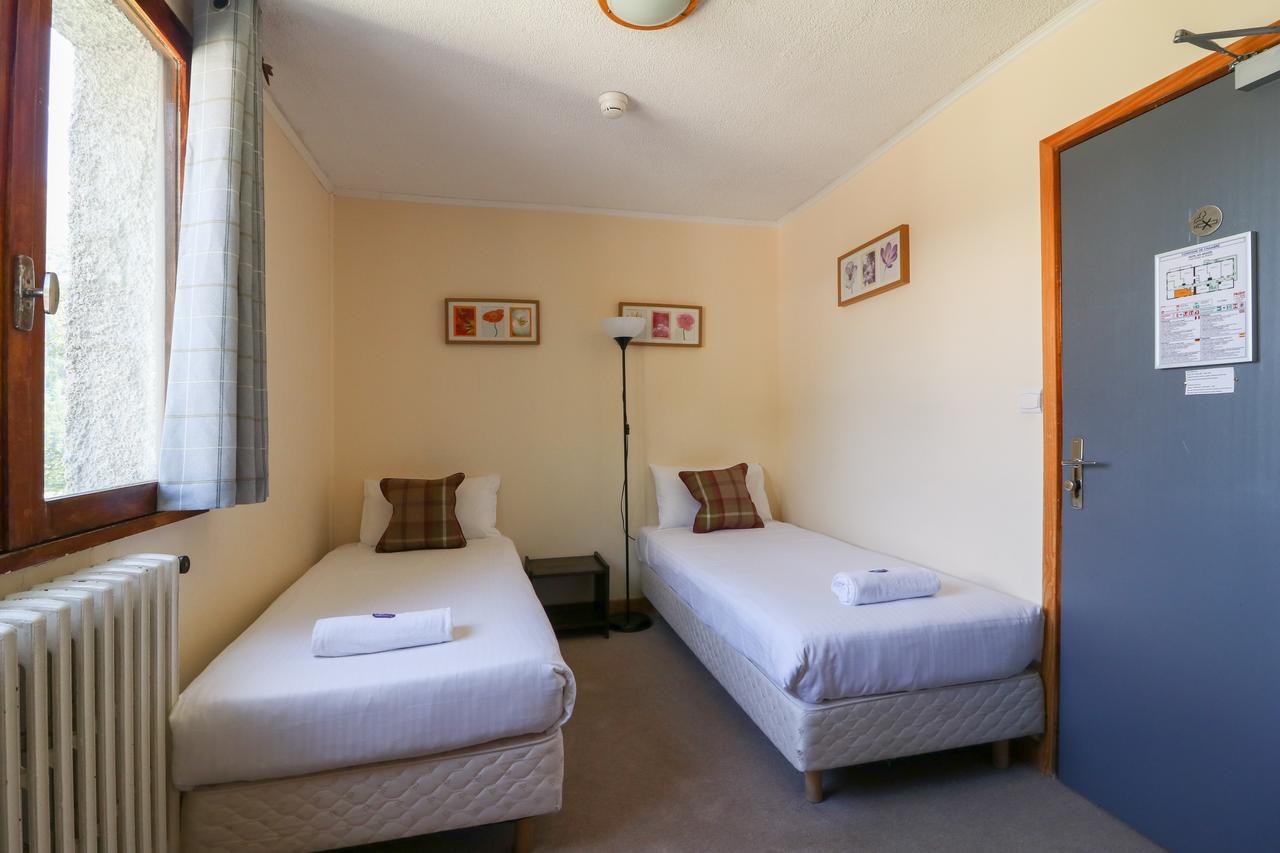 Chalet Les Melezes Bed & Breakfast Тин Екстериор снимка