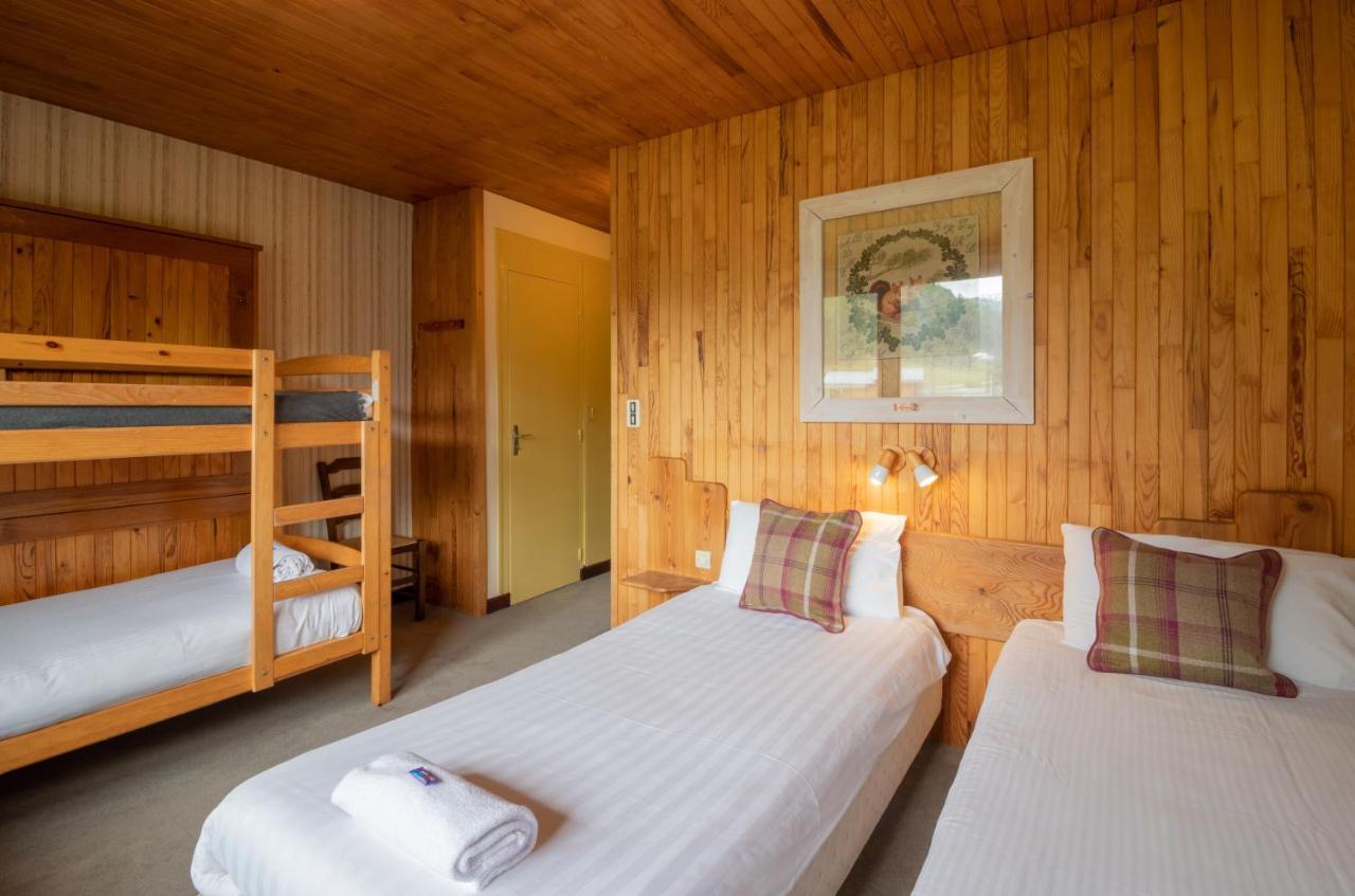 Chalet Les Melezes Bed & Breakfast Тин Екстериор снимка