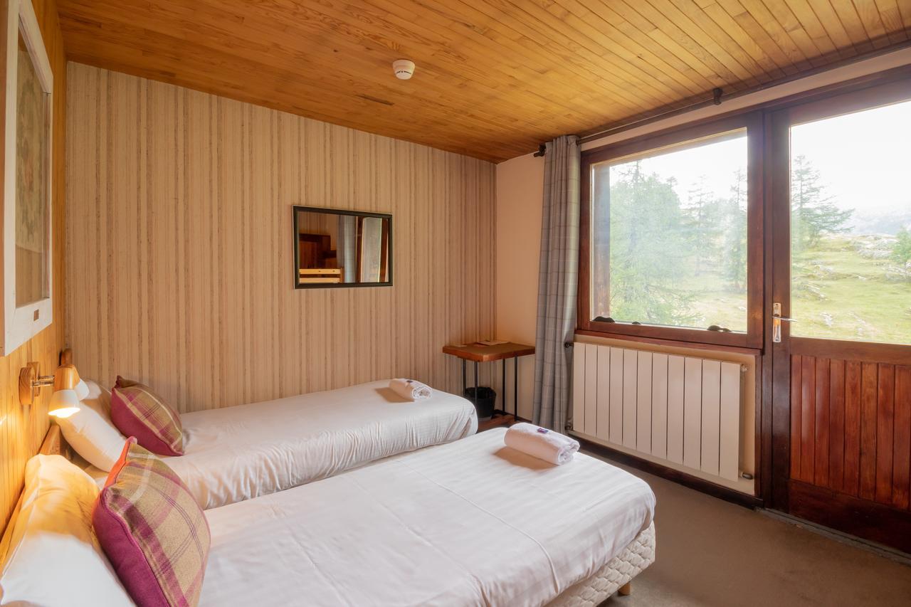 Chalet Les Melezes Bed & Breakfast Тин Екстериор снимка
