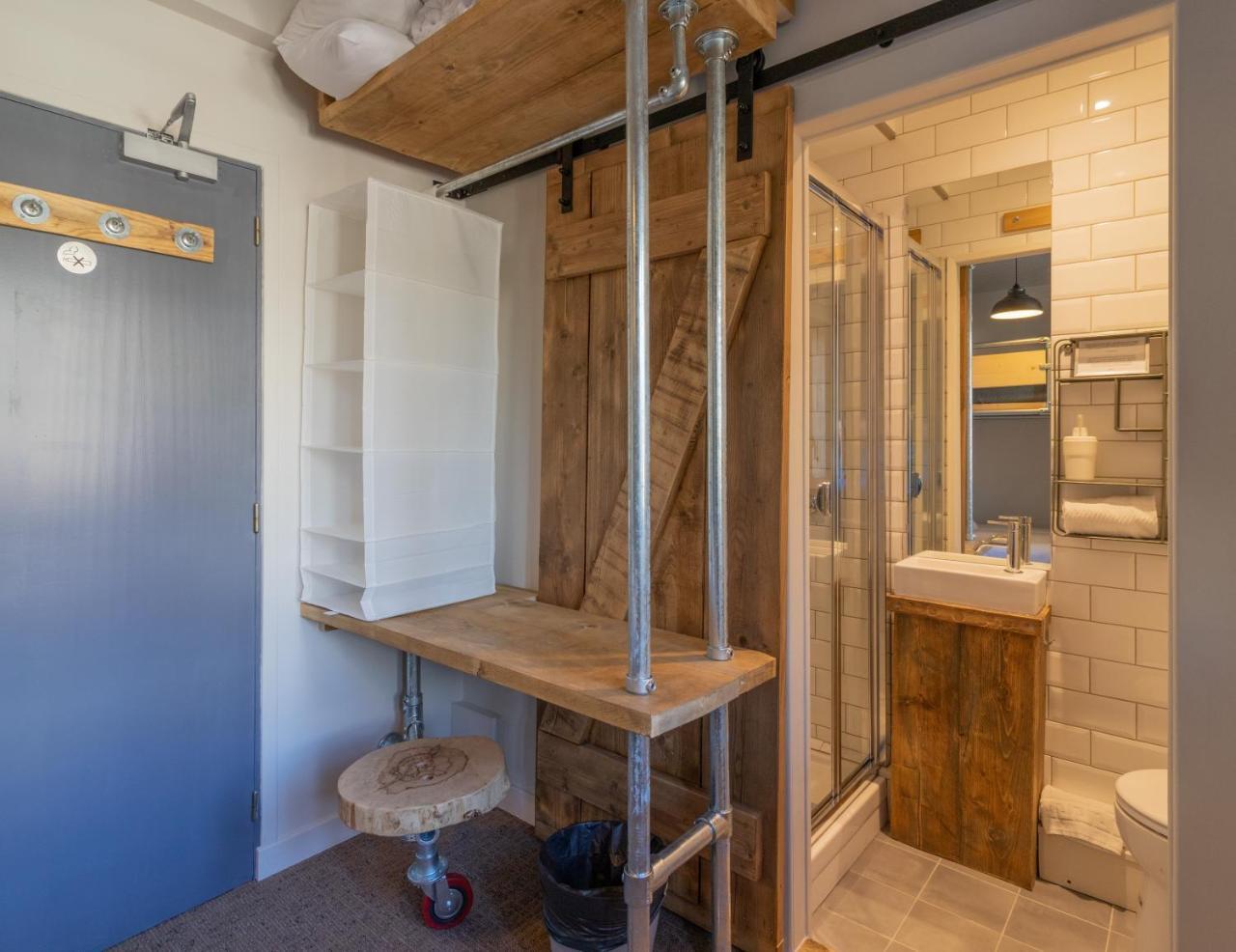 Chalet Les Melezes Bed & Breakfast Тин Екстериор снимка